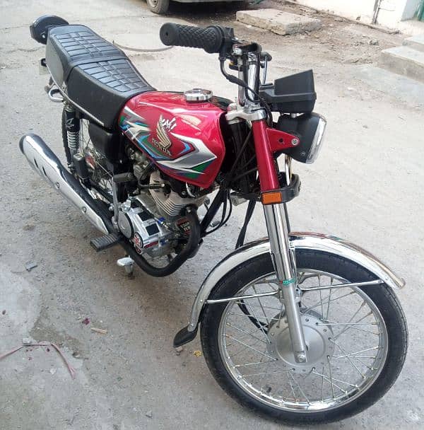 honda125 modified half side red half side black 2023year end month bik 0