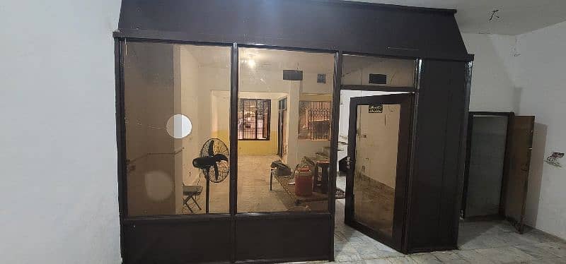 Commercial Office Available for Rent (Gulistan Colony, Milat Chowk) 3