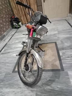 Crown Bike For Sale copy leter Majood Hai