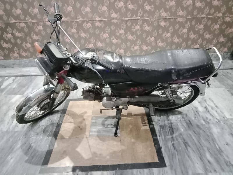 Crown Bike For Sale copy leter Majood Hai 3