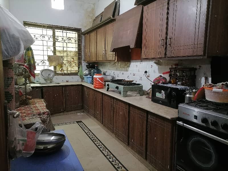 5 Marla House In Shoukat Town For Sale 6