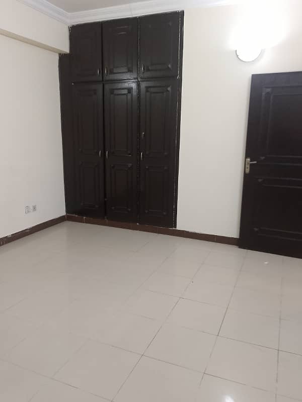 Apartment For Rent 3bedroom with attached bathroom TV lounge kitchen 10