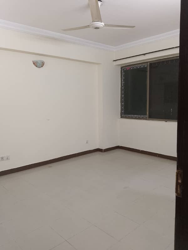 Apartment For Rent 3bedroom with attached bathroom TV lounge kitchen 13