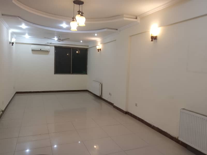 Apartment For Rent 3bedroom with attached bathroom TV lounge kitchen 16