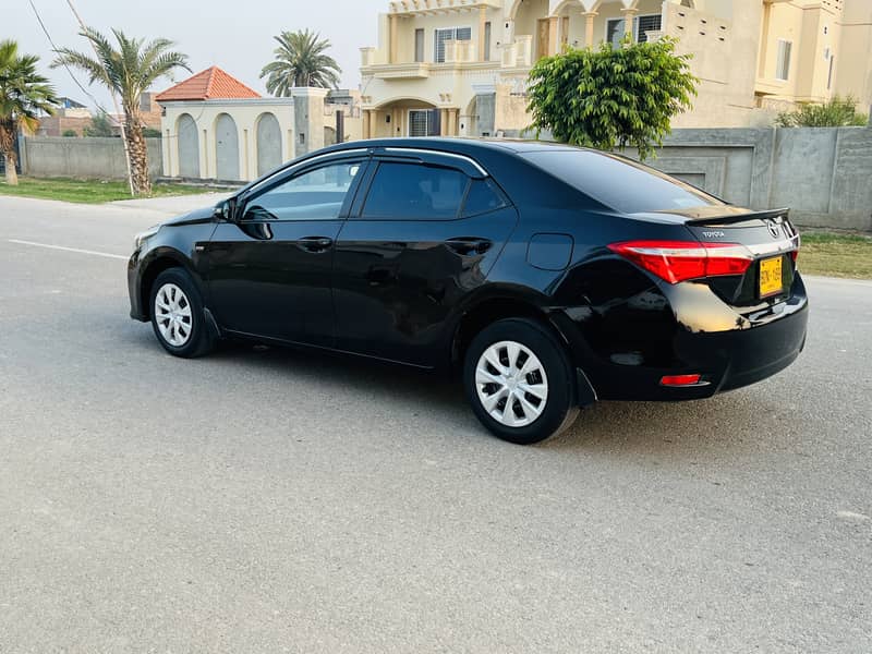 Toyota Corolla GLI 2015 3