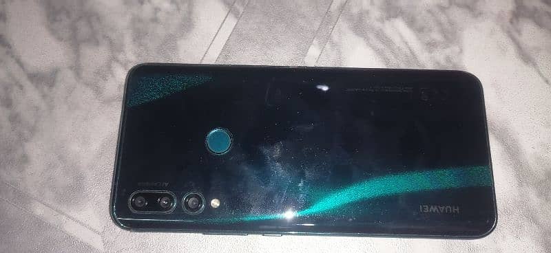 HUAWEI y9 1