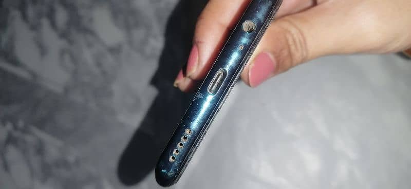 HUAWEI y9 4