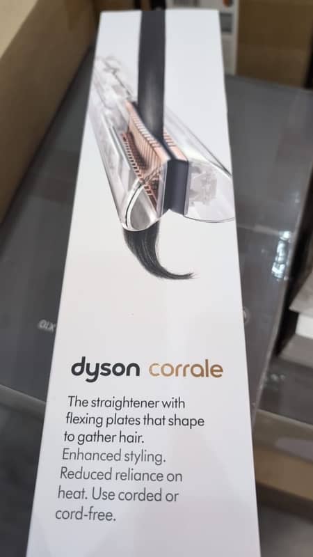 Dyson Corrale 1