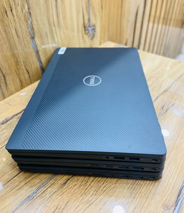 Dell Latitude 7420 i5-11th Gen 16GbRam 256GbSSD Intel Iris Xe Graphics 6