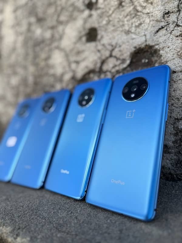 OnePlus 7T (8 256) 2