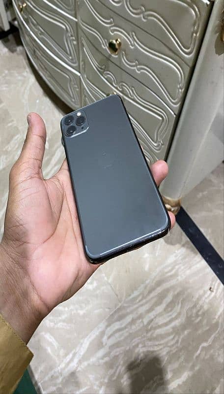 I Phone 11 Pro Max 256GB factory unlock Non PTA All okay 1