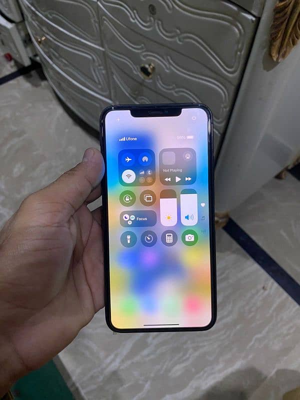 I Phone 11 Pro Max 256GB factory unlock Non PTA All okay 6