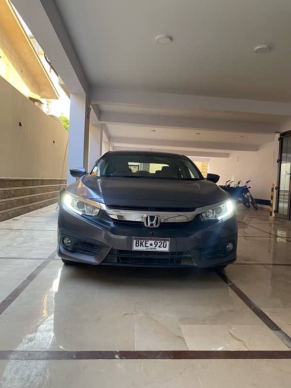 honda civic 1.8 i-vtec cvt gari kea fron scteen mea hulka sa crack hai 0