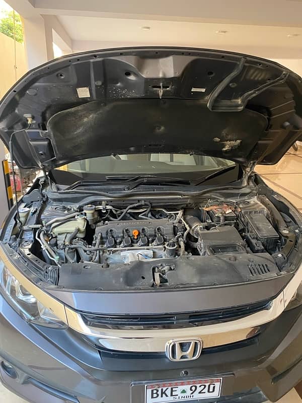 honda civic 1.8 i-vtec cvt gari kea fron scteen mea hulka sa crack hai 3