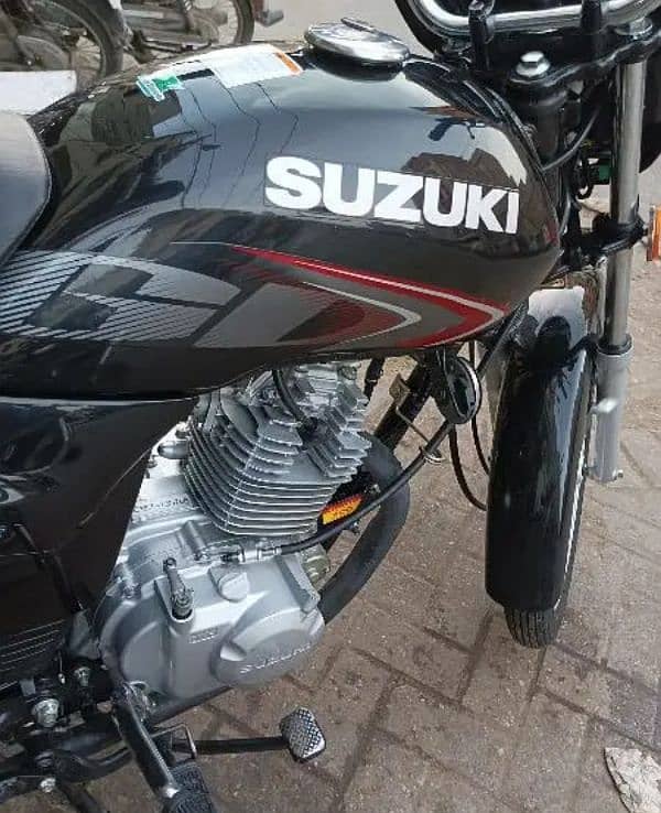 Suzuki 110 2023 Model Fresh Condition 4