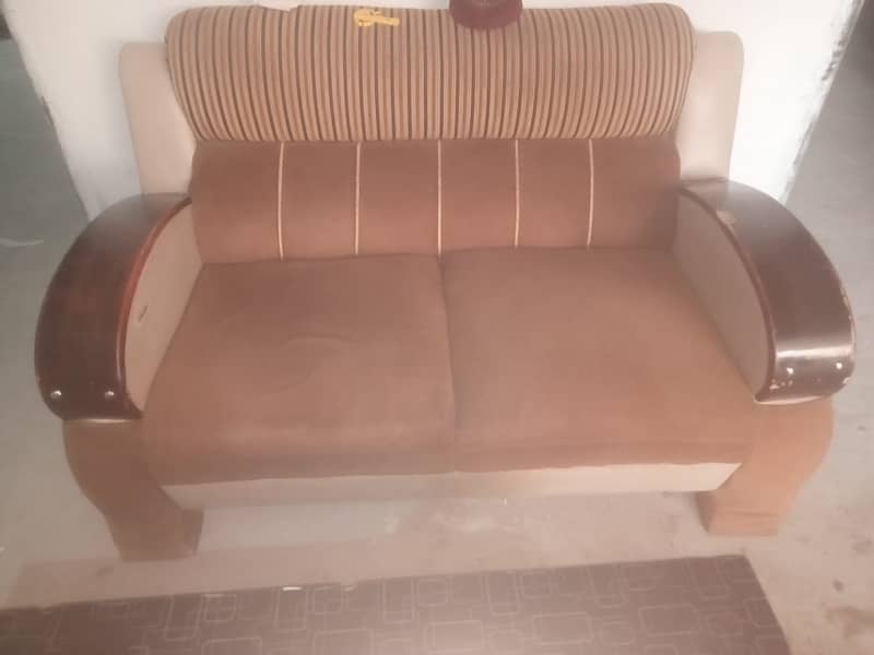 Sofa Set in good condition 0