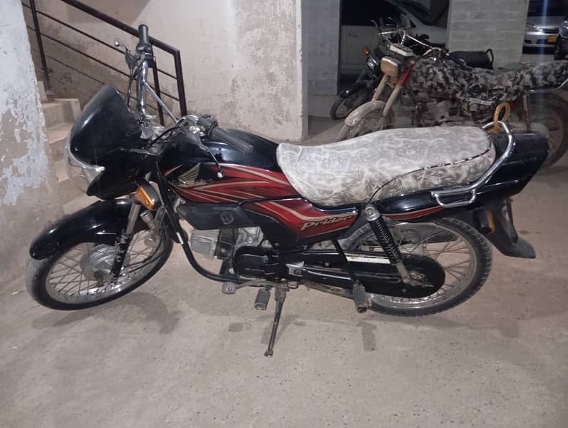 Honda pridor in good condition 2