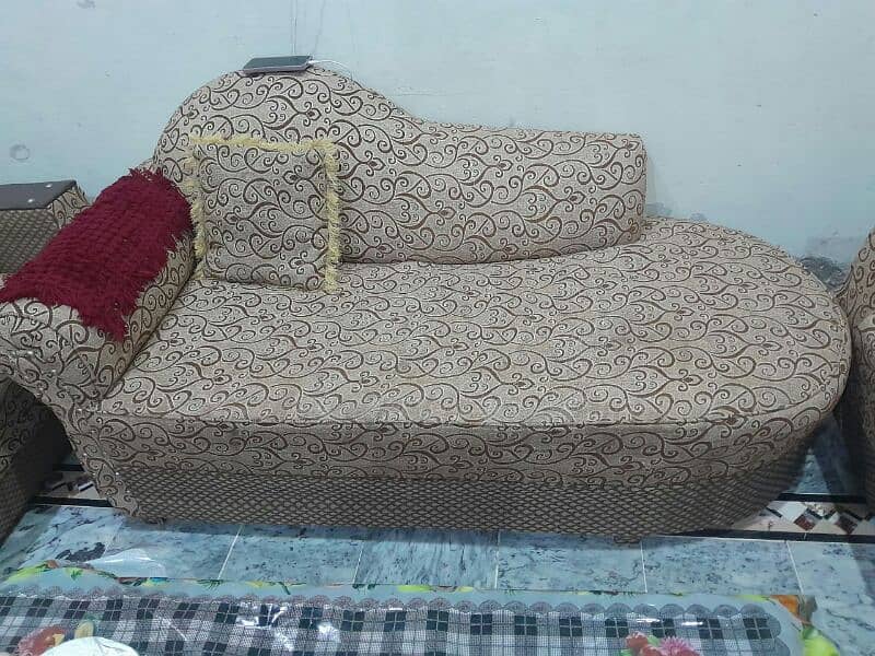 sofa set+dewan 2