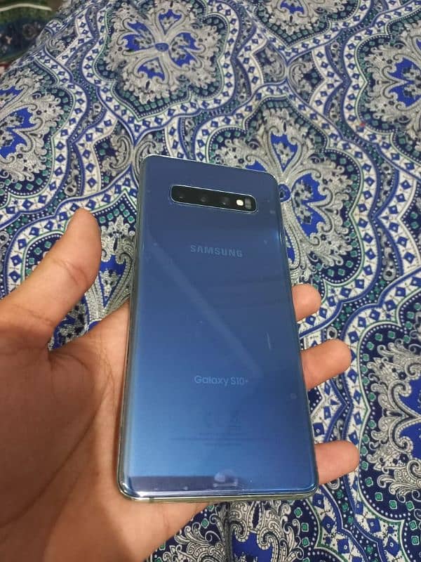 Samsung Galaxy S10 Plus 4