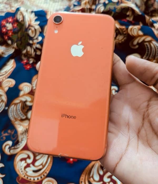 IPHONE XR NON PTA 64GB 2