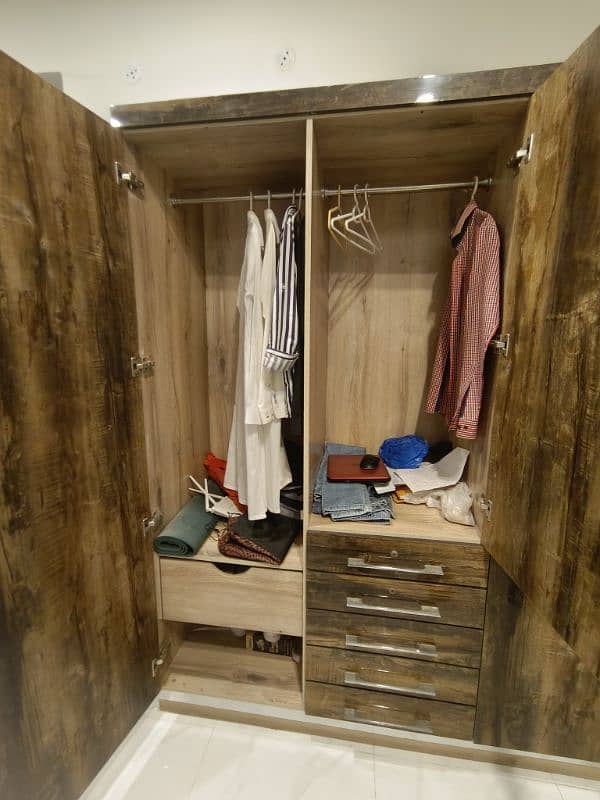 Urgent sale/ UV Wardrobe/Almari with 6 extra drawers 2