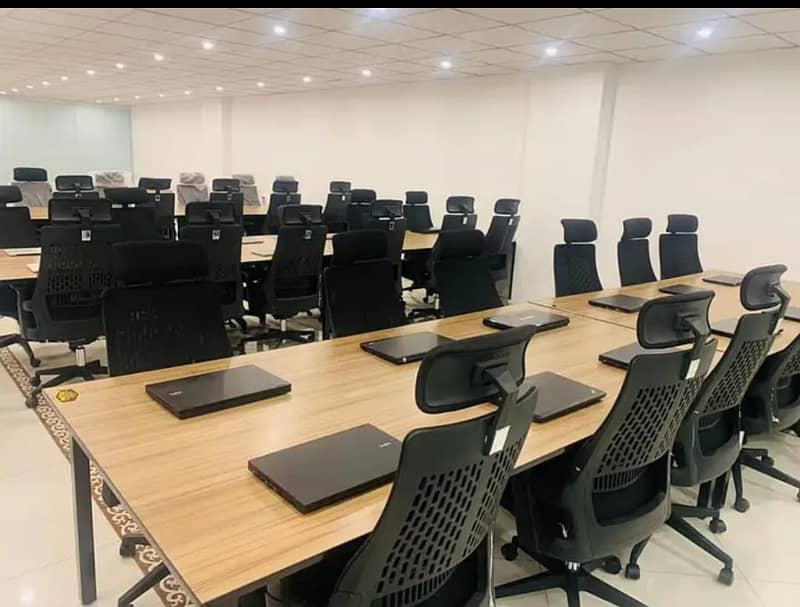 VIP FURNISHED OFFICES FOR RENT 0