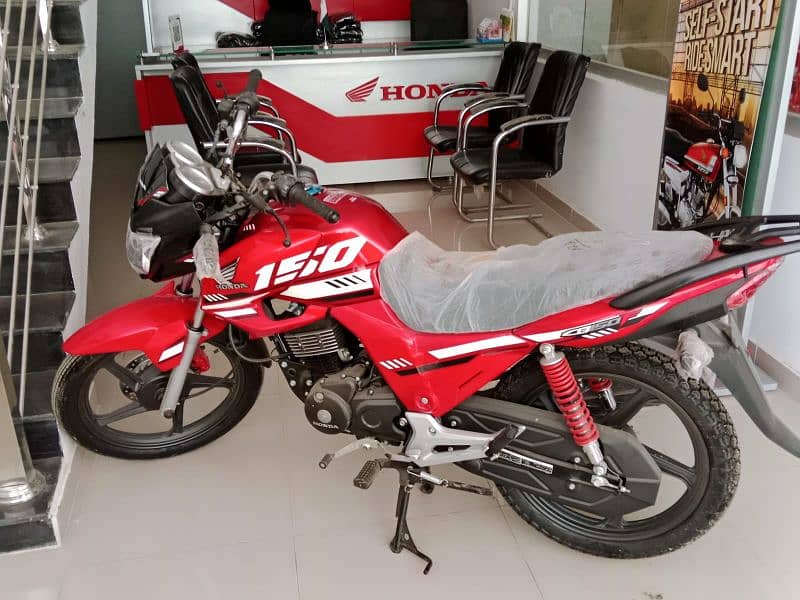 Brand New Honda Cb 150 F - Unregistered 1