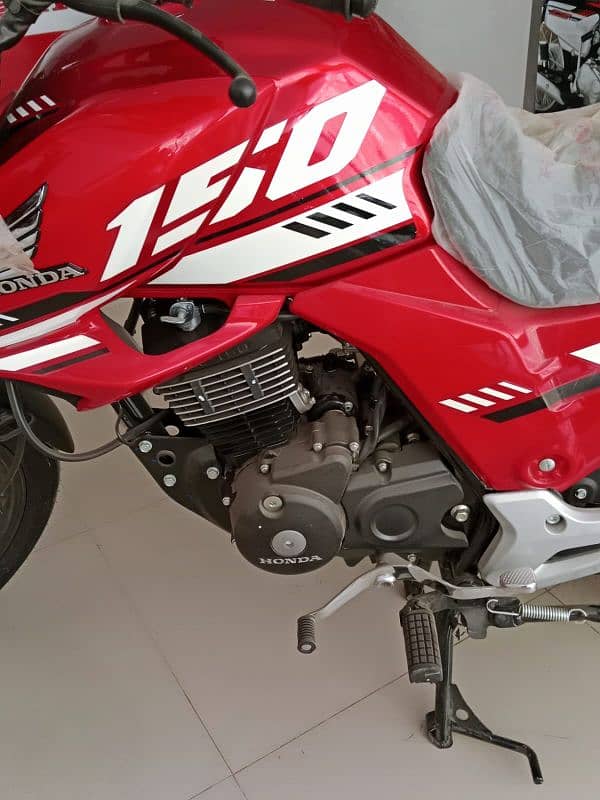 Brand New Honda Cb 150 F - Unregistered 2