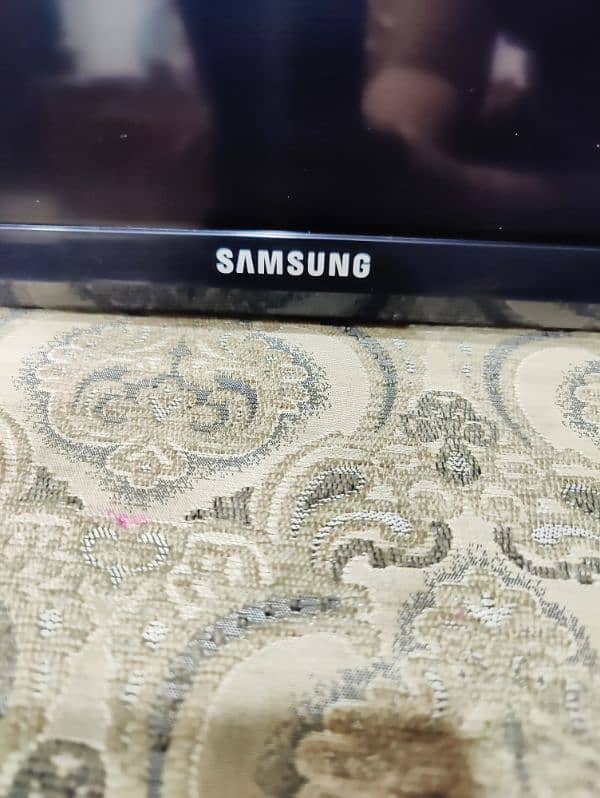 Samsung LED TV 4