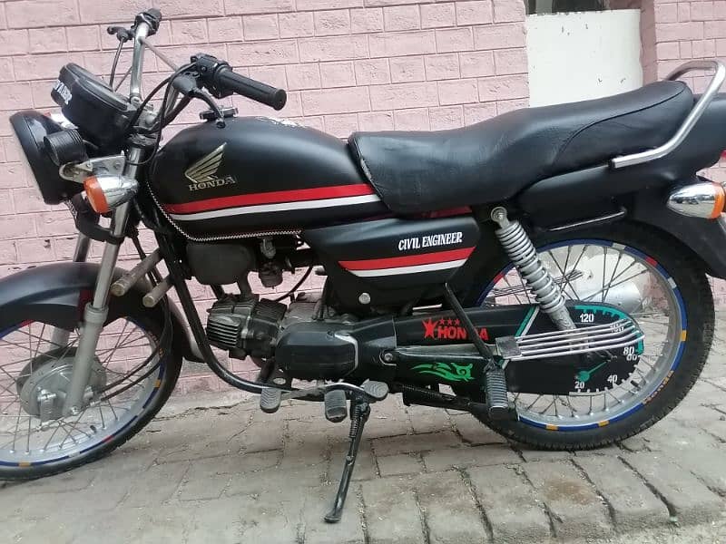 Honda cd 100 pridor 1