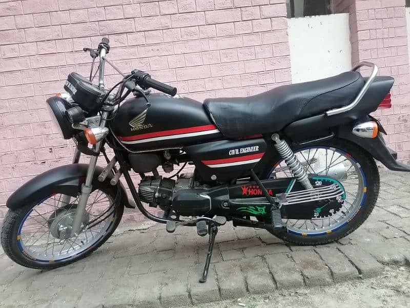 Honda cd 100 pridor 2