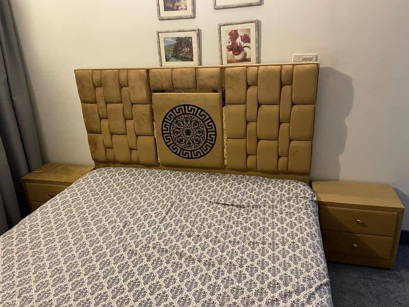 Velvet Premium Bed With Side Tables & Mattress 1