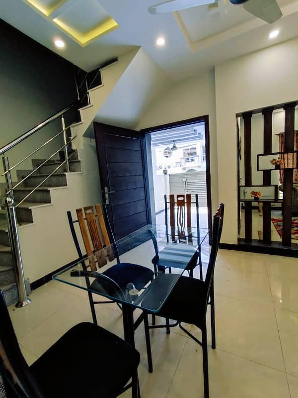 5 marala fully furnished house avilable for rent in Rafi block 4