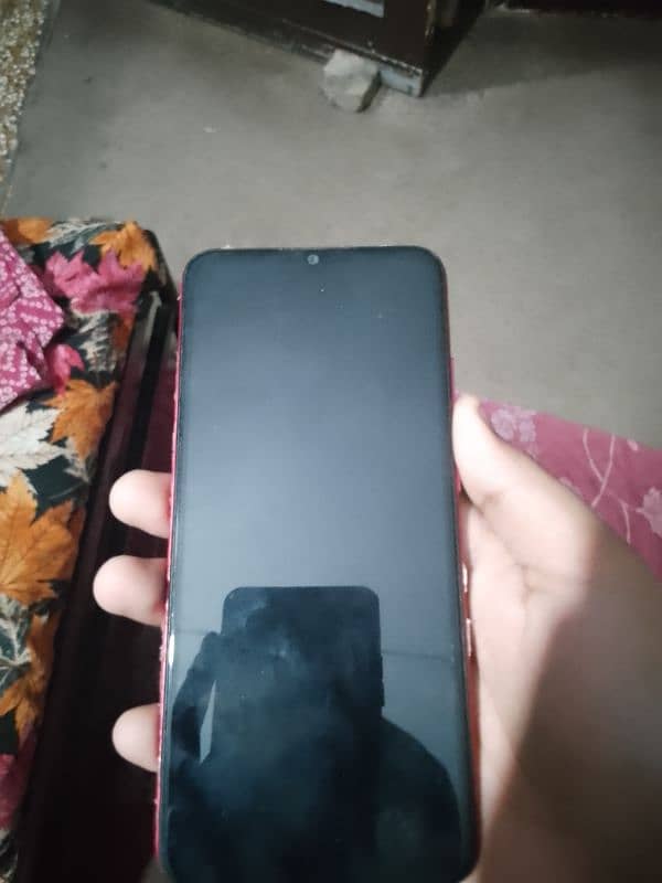 Samsung A02s  ram 3GB rom 32GB all ok ha Sirf panel pe halke nishan he 1