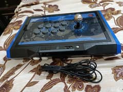 madcatz Arcade stick PS4 & PS5 in Excellent condition