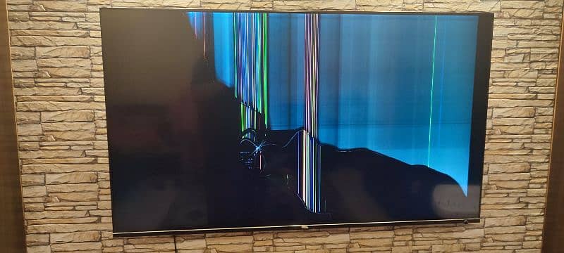 TCL 4k UHD 55 inch Damaged Panel TV for sale 4