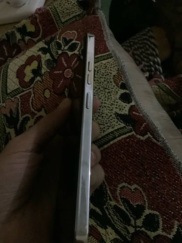 10 by 10 condition techno camon 20 -8 256 3