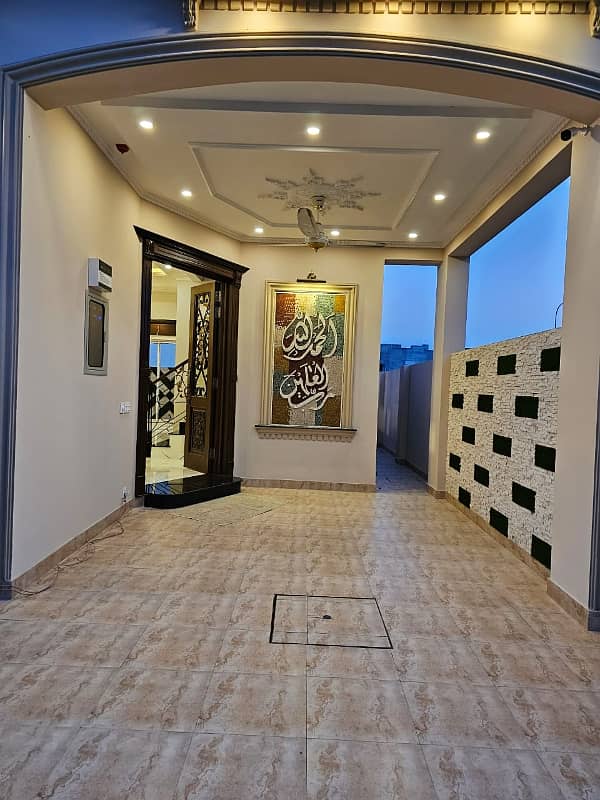 5 Marla Luxury House Available For sale In DHA 9 Town Lahore 18