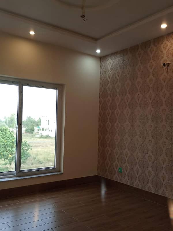 5 Marla Luxury House Available For sale In DHA 9 Town Lahore 3