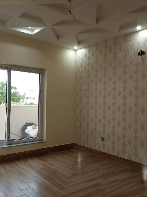 5 Marla Luxury House Available For sale In DHA 9 Town Lahore 19