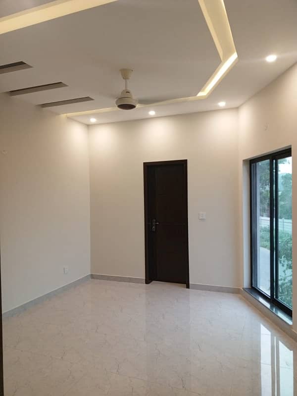 5 Marla Luxury House Available For sale In DHA 9 Town Lahore 12