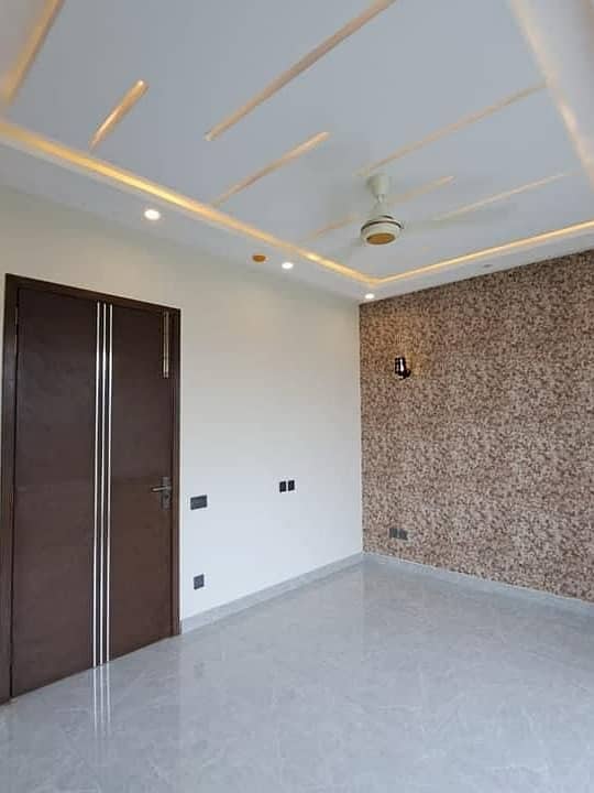 5 Marla Luxury House Available For RENT In DHA 9 Town Lahore 15