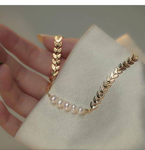 Leaf pearl Gold bracelet 3