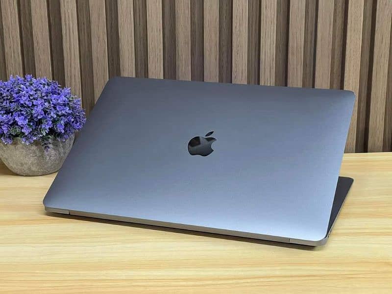 Apple MacBook Air 2