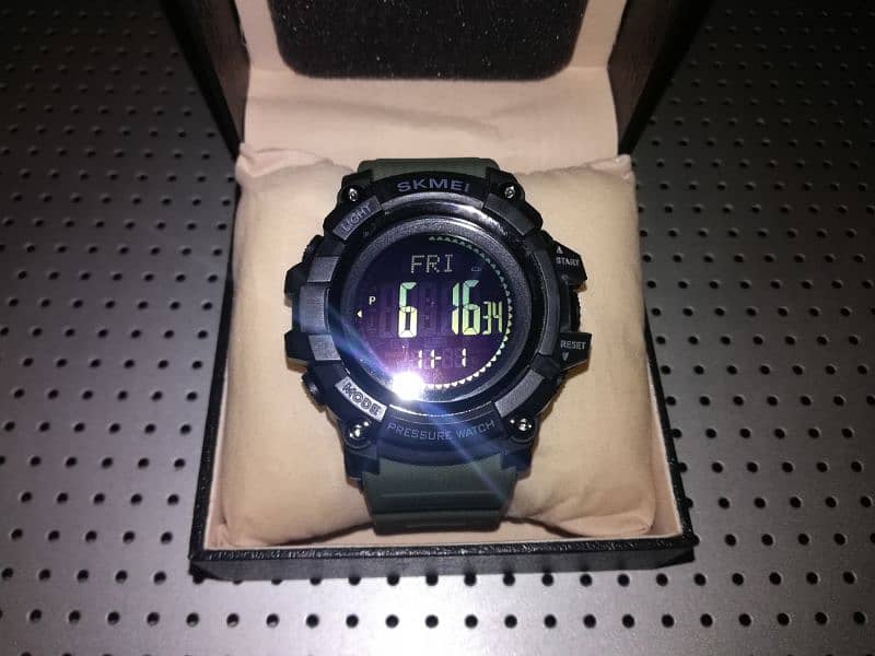 SKMEI Tactical Watch With Pedometer, Barometer, Thermometer, Altimeter 1