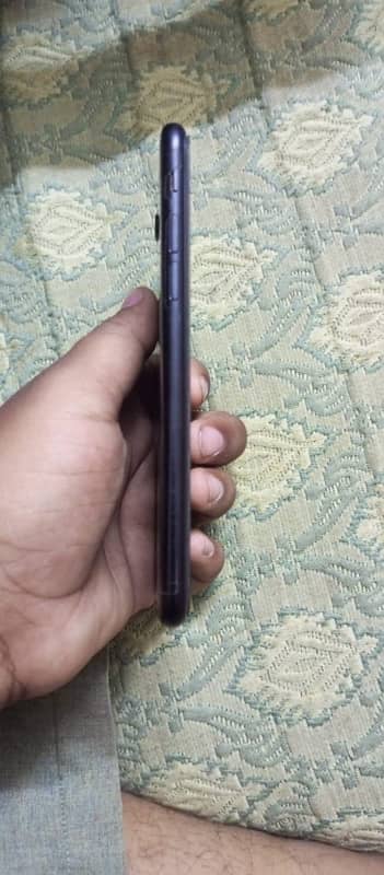 iPhone SE 2020 condition ok h 1