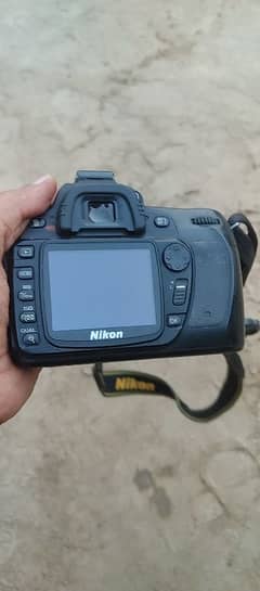 NIKON