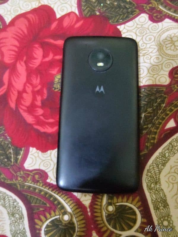 Moto e4 4