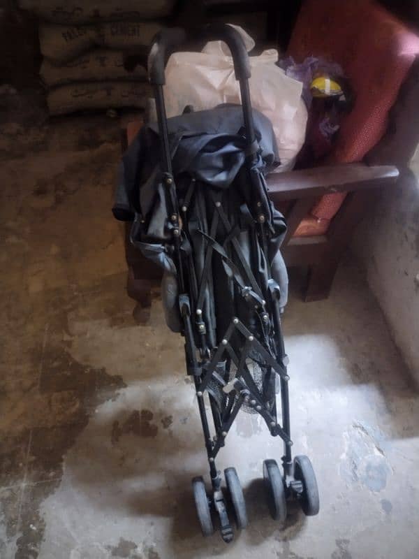 walker baby good condition 5