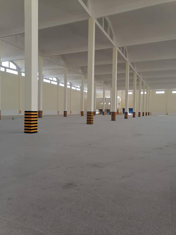 port Qasim eastern zone 120000 sq ft space with 40 feet hight RCC with huge car and bikes parking 6